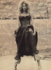 vogueita020207.jpg